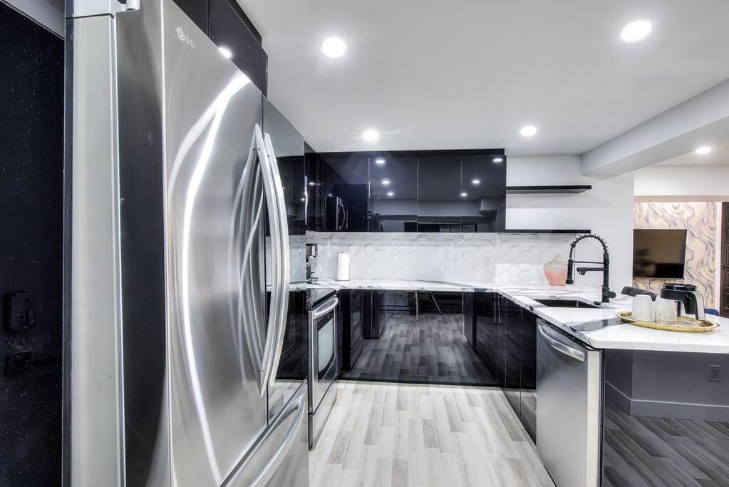 Ndg Dreams! New & Modern 3Br Easy City Life Montréal Kültér fotó
