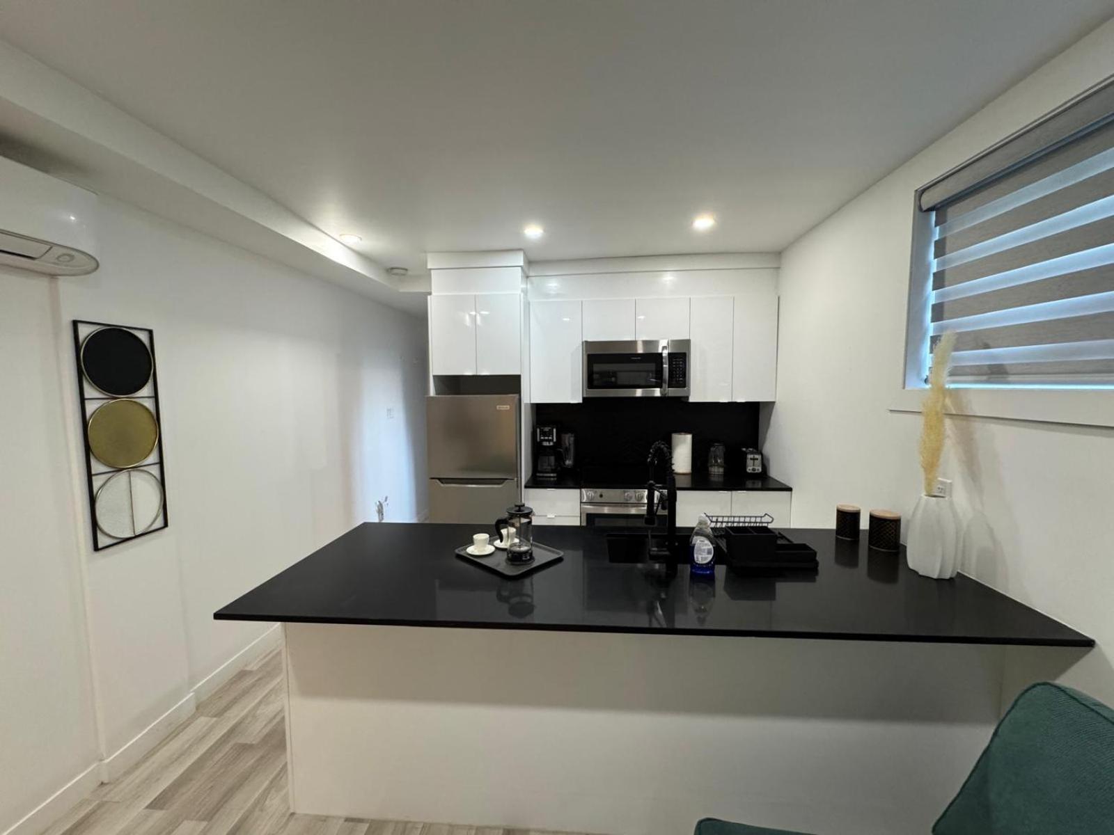 Ndg Dreams! New & Modern 3Br Easy City Life Montréal Kültér fotó