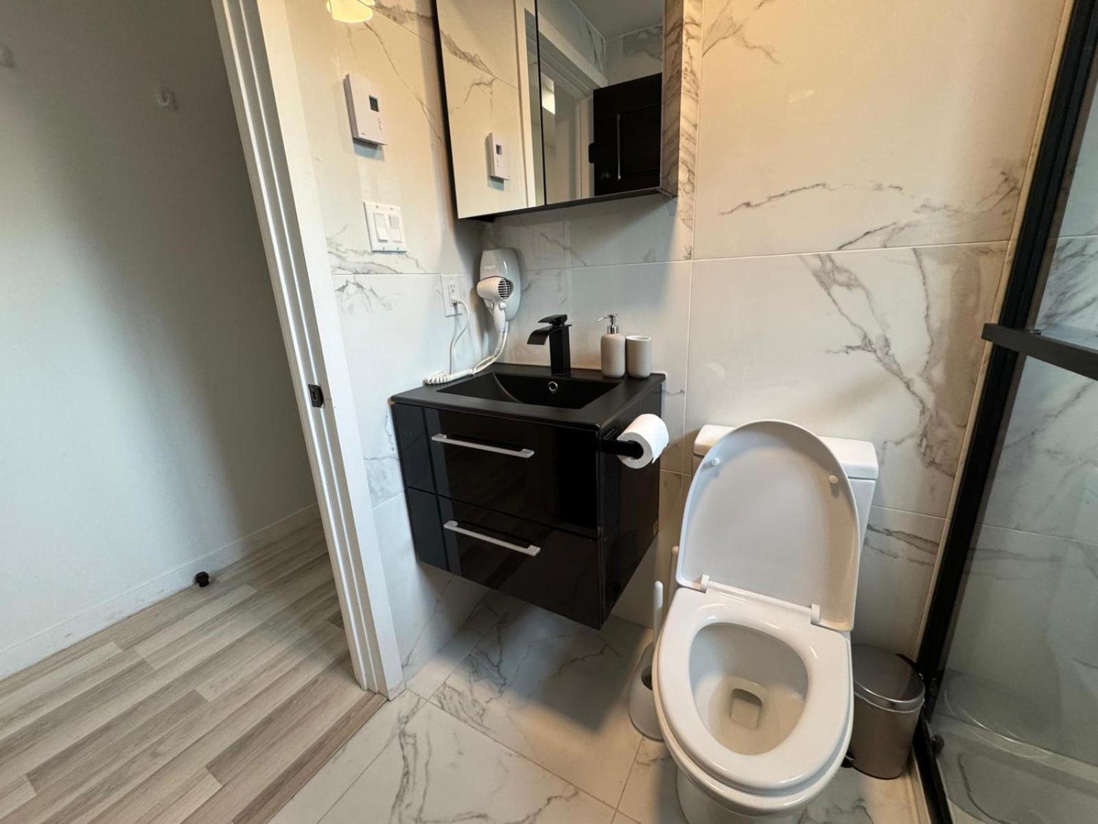 Ndg Dreams! New & Modern 3Br Easy City Life Montréal Kültér fotó
